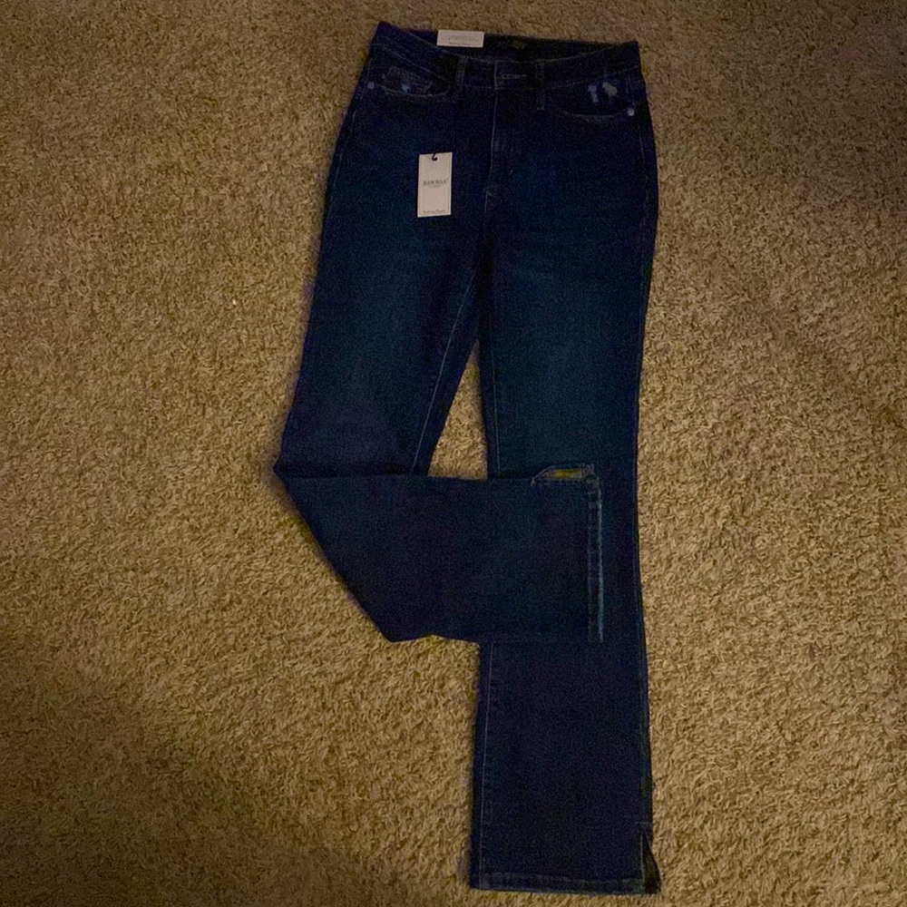 Judy Blue split hem jeans